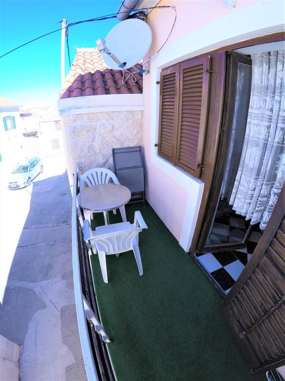Peach Apartment'S Repic Bibinje Exterior foto